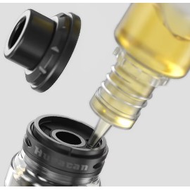 Aspire Revolto Pod Mod dolum prosedürü, likit şişesi ile tank dolum ağzı detayı.