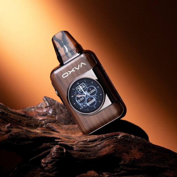 OXVA Xlim SQ Pro Pod Mod ahşap görünümlü, renkli ekranlı.