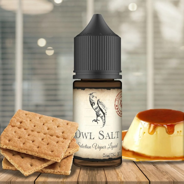 Owl Vape Custard King Salt Likit şişe, kraker ve karamelli krema aromaları.